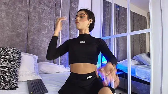 AliDiaz  online show from 3, 3, 2026