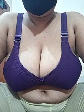 Snapshot of sona-pakhi01 chatting on 23, 10, 2025 sona-pakhi01 online show from 23, 10, 2025