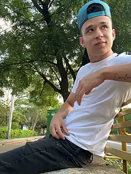 Snapshot of arevalo1124 chatting on 5, 11, 2025 arevalo1124 online show from 5, 11, 2025