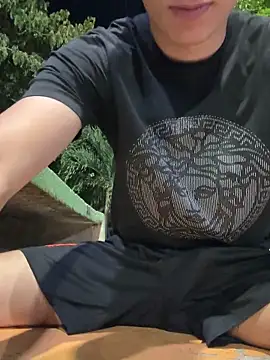 Snapshot of arevalo1124 chatting on 10, 11, 2025 arevalo1124 online show from 10, 11, 2025