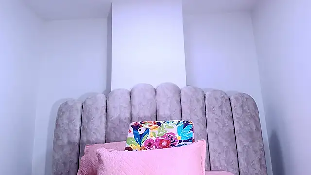 sharlott miller online show from 4, 12, 2025