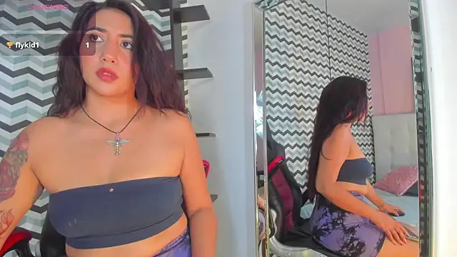 CALANTHELOVE1 online show from 4, 3, 2025