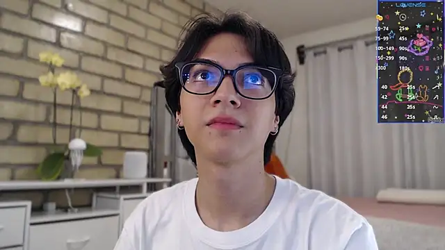 Snapshot of biel_biel chatting on 7, 4, 2026 biel biel online show from 7, 4, 2026