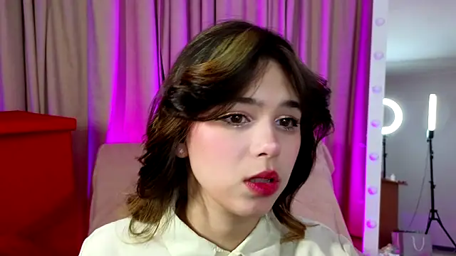 Snapshot of Hotary_Yuko chatting on 15, 2, 2025 Hotary Yuko online show from 15, 2, 2025