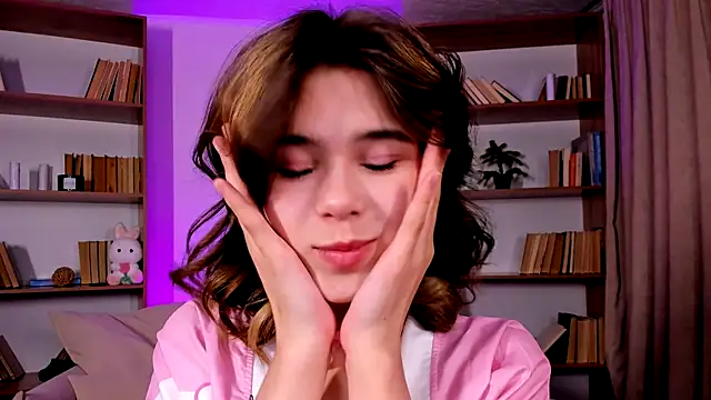 Snapshot of Hotary_Yuko chatting on 22, 3, 2025 Hotary Yuko online show from 22, 3, 2025
