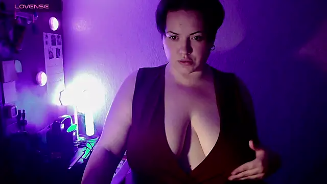 BlackkkVelvet online show from 13, 2, 2026