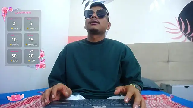 Snapshot of Saipadpuer30 chatting on 9, 3, 2025 Saipadpuer30 online show from 9, 3, 2025