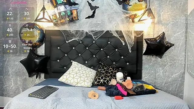 Snapshot of emberhodson chatting on 15, 10, 2025 emberhodson online show from 15, 10, 2025