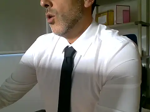 66MA69 online show from 4, 10, 2025