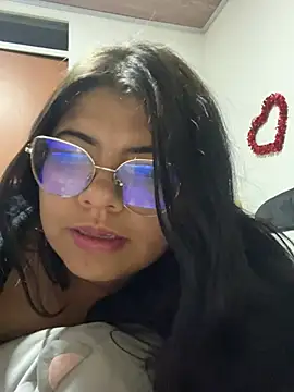 viccky vick online show from 22, 2, 2025