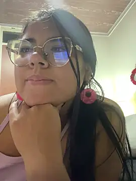 viccky vick online show from 12, 3, 2025