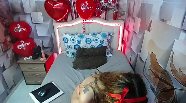 Snapshot of nicolee_millerr chatting on 14, 2, 2025 nicolee millerr online show from 14, 2, 2025