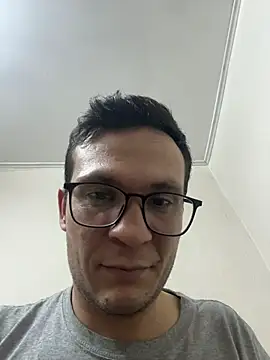 Snapshot of devilXAngel5 chatting on 5, 11, 2025 devilXAngel5 online show from 5, 11, 2025