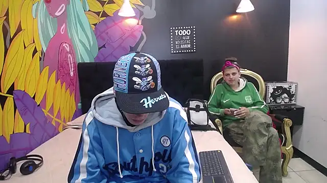 Snapshot of SimonAndJocelyn chatting on 20, 2, 2025 SimonAndJocelyn online show from 20, 2, 2025