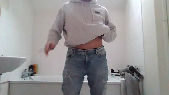 Snapshot of Zer_oki chatting on 21, 2, 2025 Zer oki online show from 21, 2, 2025