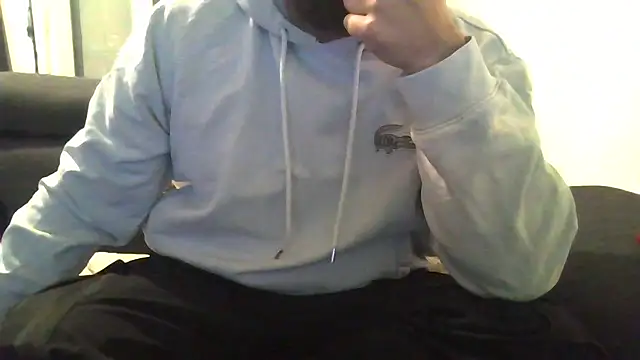 Snapshot of Zer_oki chatting on 13, 11, 2025 Zer oki online show from 13, 11, 2025