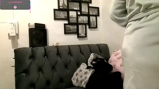 MirandaLatinaLovely online show from 11, 9, 2025