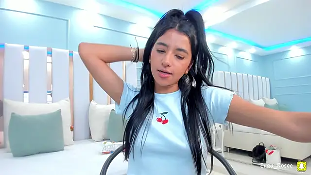 eva roseee online show from 28, 10, 2025