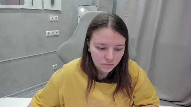 Snapshot of Jenny_Jimmy chatting on 13, 5, 2026 Jenny Jimmy online show from 13, 5, 2026