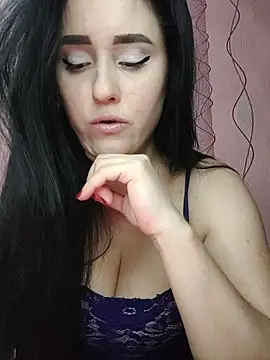 AddieAdams online show from 8, 4, 2026