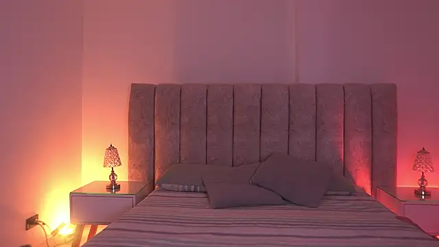 sara lopee1 online show from 27, 11, 2025