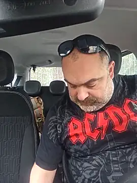 fuocovivo4 online show from 28, 2, 2026