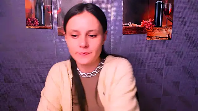 Snapshot of ValeriaHeart_ chatting on 10, 2, 2025 ValeriaHeart online show from 10, 2, 2025