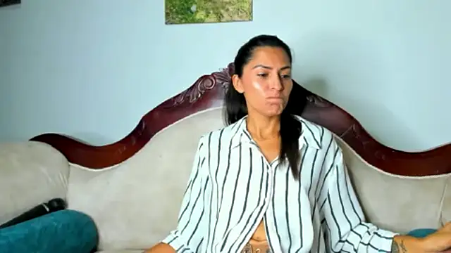 Snapshot of Sofiadelacruz chatting on 2, 10, 2025 Sofiadelacruz online show from 2, 10, 2025