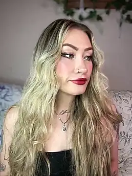 Snapshot of Lally_Valencia__ chatting on 20, 2, 2025 Lally Valencia online show from 20, 2, 2025