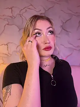 Snapshot of Lally_Valencia__ chatting on 18, 2, 2026 Lally Valencia online show from 18, 2, 2026