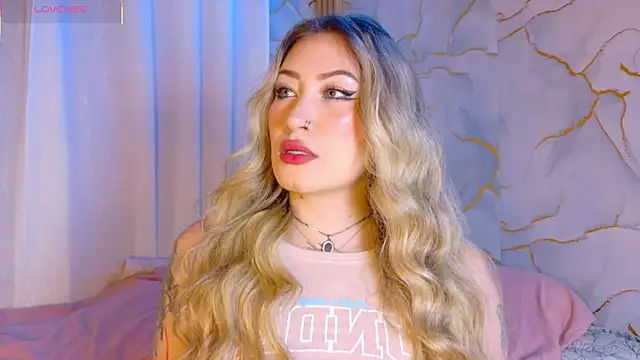 Snapshot of Lally_Valencia__ chatting on 2, 4, 2026 Lally Valencia online show from 2, 4, 2026