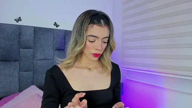 Violetta Ficher online show from 1, 4, 2026