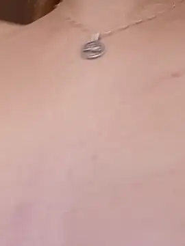 Snapshot of Mia_RainX chatting on 18, 12, 2025 Mia RainX online show from 18, 12, 2025