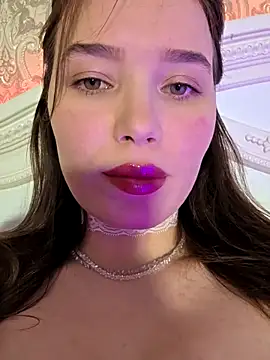 Snapshot of GoddessYanaMironova chatting on 11, 4, 2026 GoddessYanaMironova online show from 11, 4, 2026