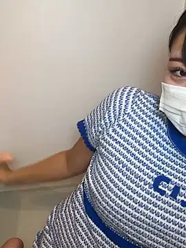 Snapshot of Rara__oo chatting on 15, 12, 2025 Rara oo online show from 15, 12, 2025