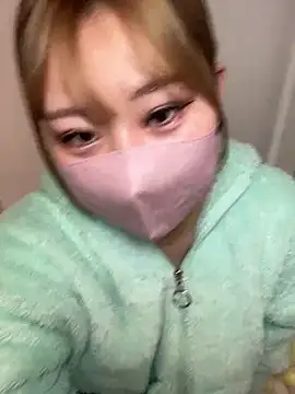 Snapshot of Rara__oo chatting on 4, 2, 2026 Rara oo online show from 4, 2, 2026