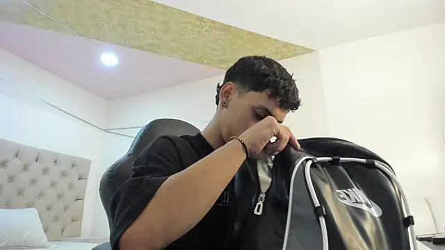 JhoanLeandro online show from 23, 10, 2025