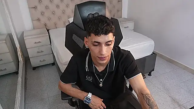 JhoanLeandro online show from 10, 2, 2026