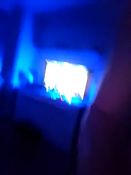 Snapshot of bouraktom6 chatting on 21, 12, 2025 bouraktom6 online show from 21, 12, 2025