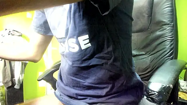 BigCumShoot online show from 2, 3, 2026