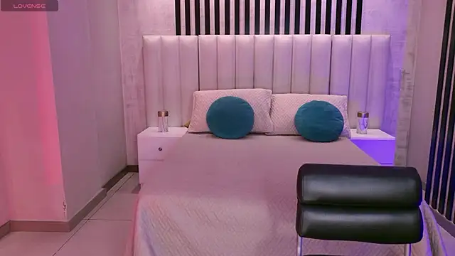 Snapshot of AmaiaHaywood chatting on 16, 1, 2026 AmaiaHaywood online show from 16, 1, 2026