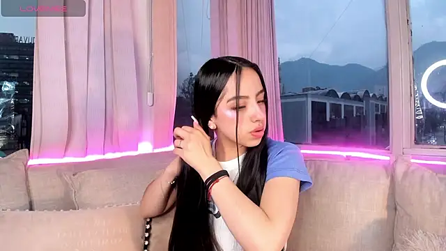 Daphne chers online show from 21, 11, 2025