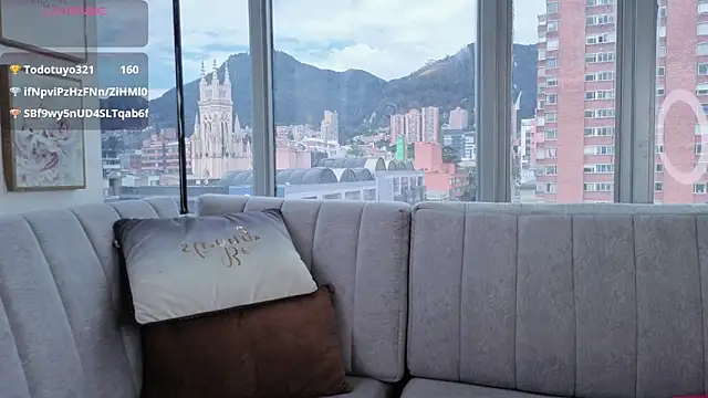 Daphne chers online show from 7, 4, 2026