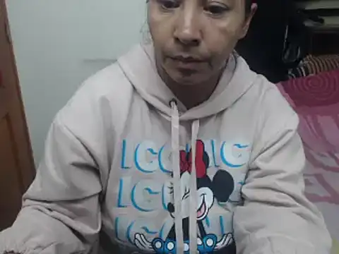 Snapshot of Siblleyx chatting on 8, 1, 2025 Siblleyx online show from 8, 1, 2025