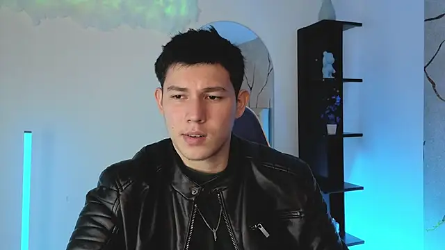 Snapshot of JamesCr_ chatting on 23, 5, 2026 JamesCr online show from 23, 5, 2026