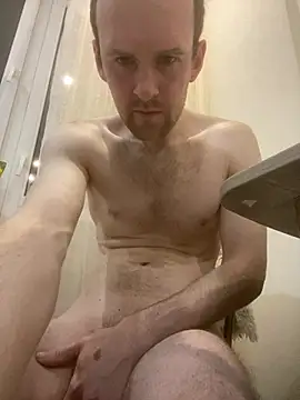 LynnAhNight online show from 25, 2, 2026