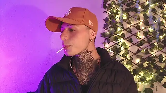 Snapshot of 7_Saturno_7 chatting on 6, 2, 2025 7 Saturno 7 online show from 6, 2, 2025