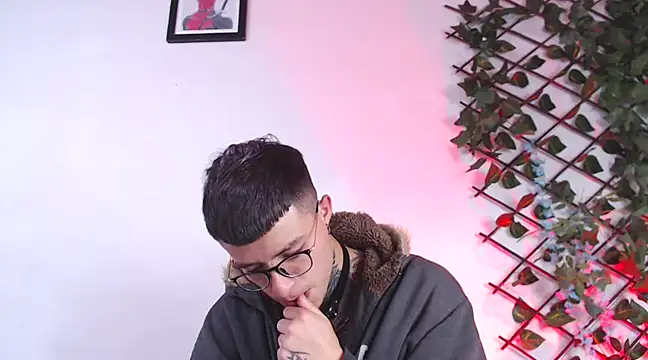 Snapshot of 7_Saturno_7 chatting on 9, 3, 2025 7 Saturno 7 online show from 9, 3, 2025