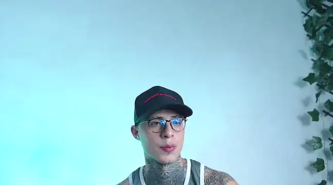 Snapshot of 7_Saturno_7 chatting on 10, 3, 2025 7 Saturno 7 online show from 10, 3, 2025