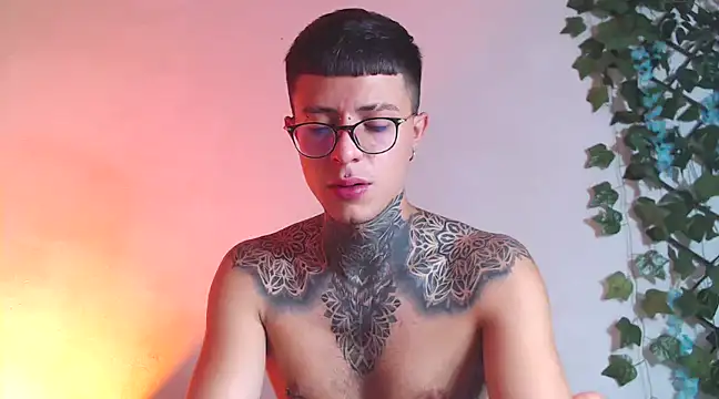 Snapshot of 7_Saturno_7 chatting on 13, 3, 2025 7 Saturno 7 online show from 13, 3, 2025